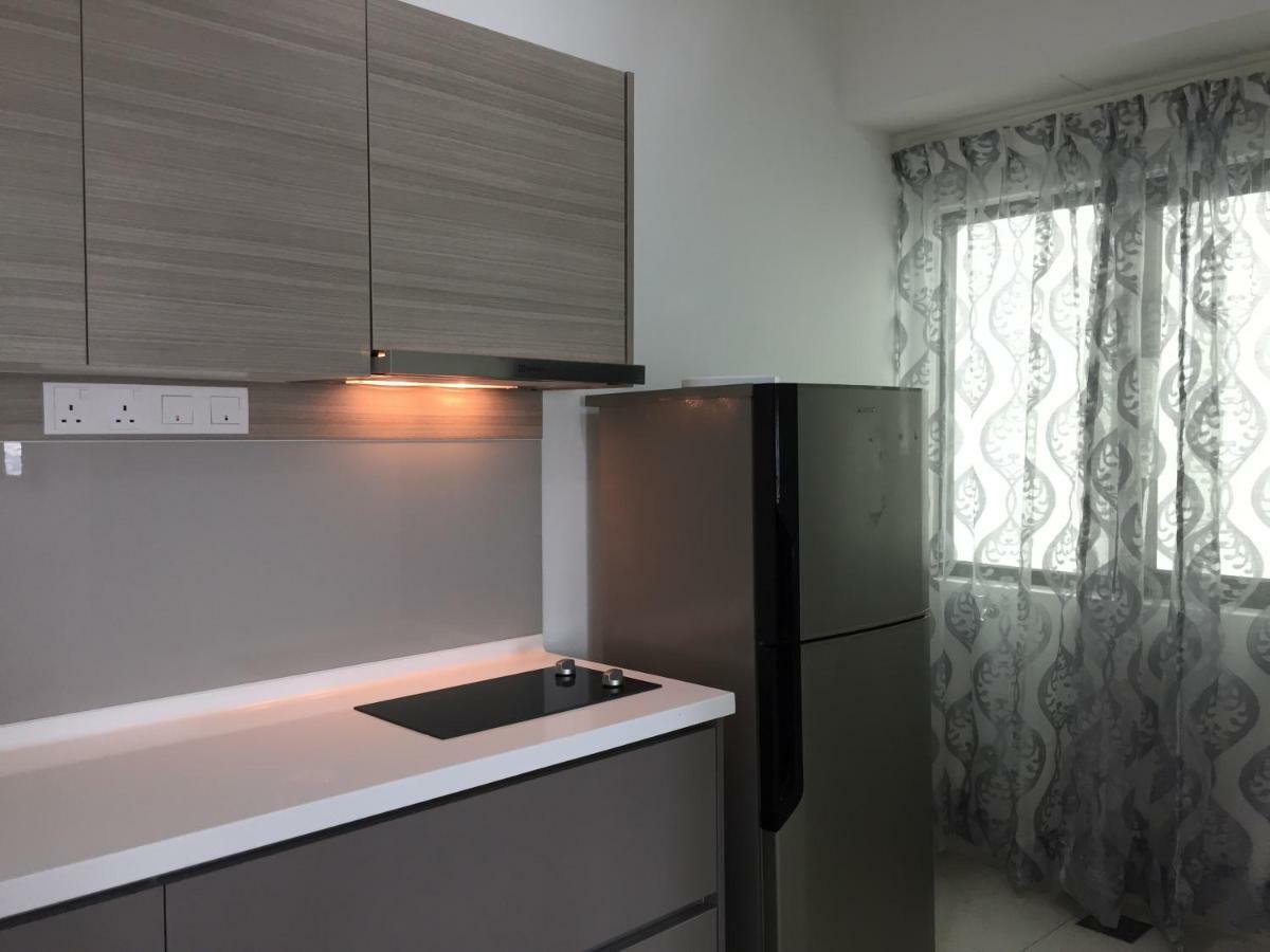 Hot! Niki Emira - Aeon Mall - City Centre - Netflix - Msu - Wifi Shah Alam Exterior photo