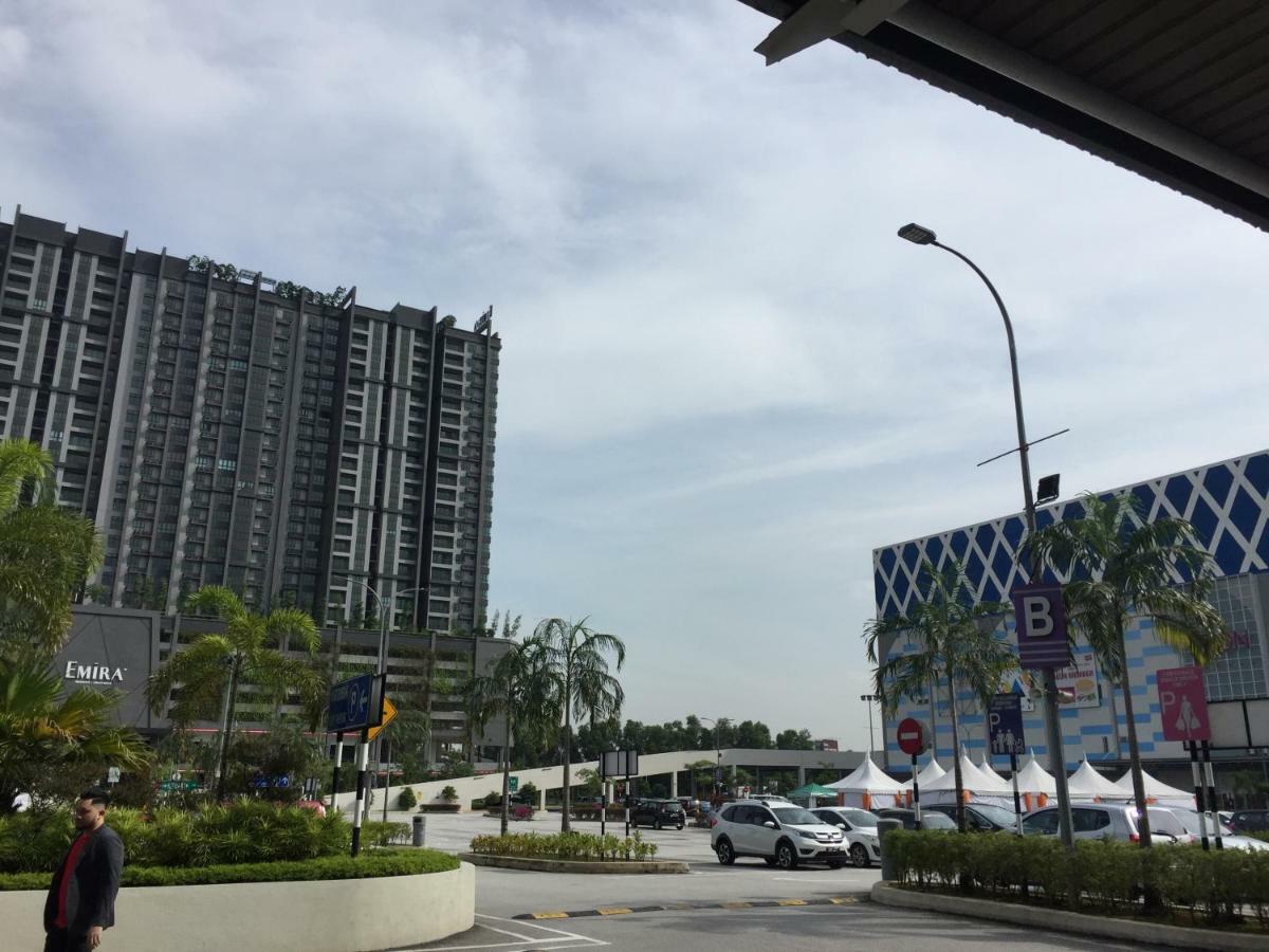 Hot! Niki Emira - Aeon Mall - City Centre - Netflix - Msu - Wifi Shah Alam Exterior photo